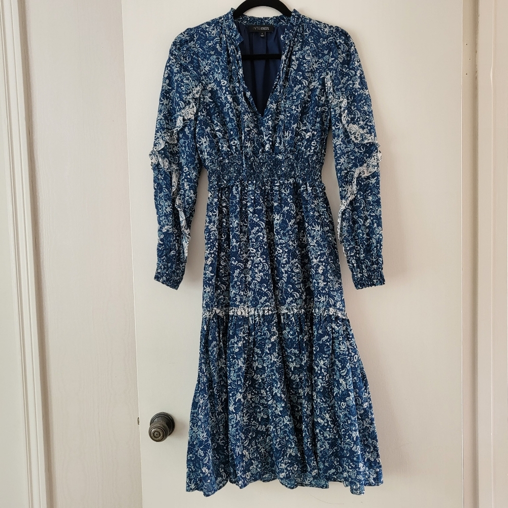 Intermix Women's V-Neck Long Sleeves Tiered Ruffle Midi Dress Floral Size 4